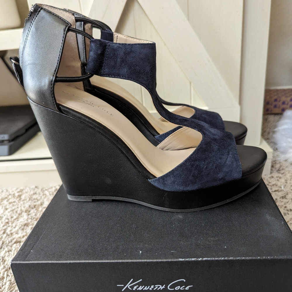 Kenneth Cole New York womens shoes Style Hayley, Navy/Black Size 8.5 Leather